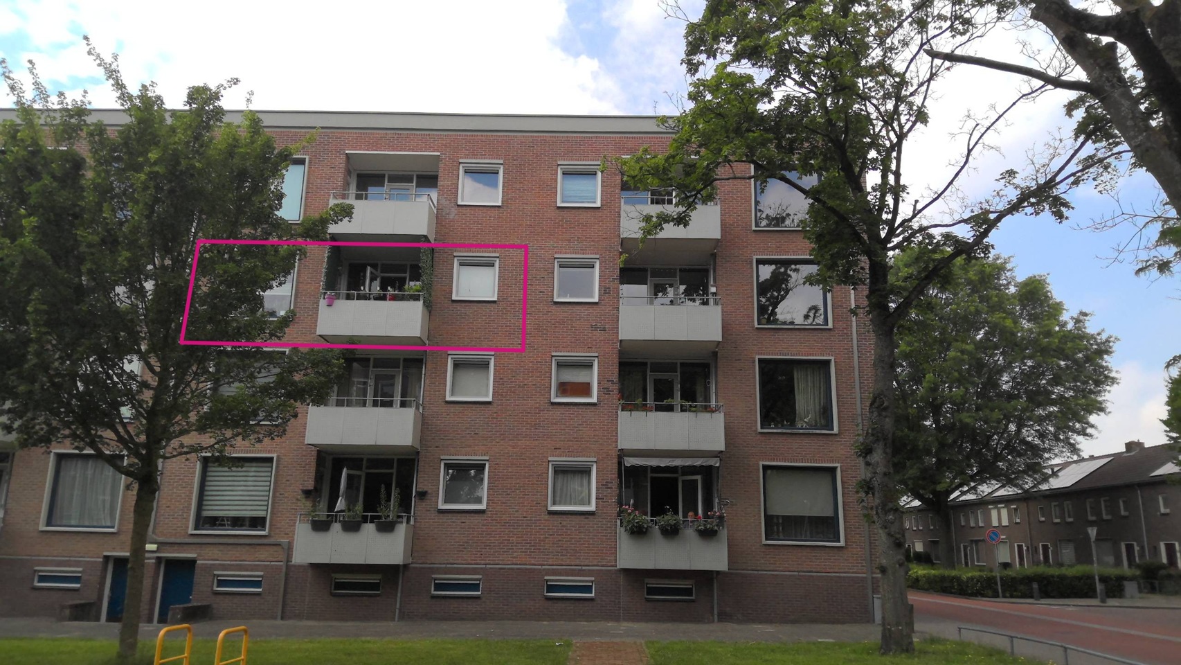 Appartement te huur: Jacob van Maerlantstraat 117, Bazeldonk 'S-Hertogenbosch