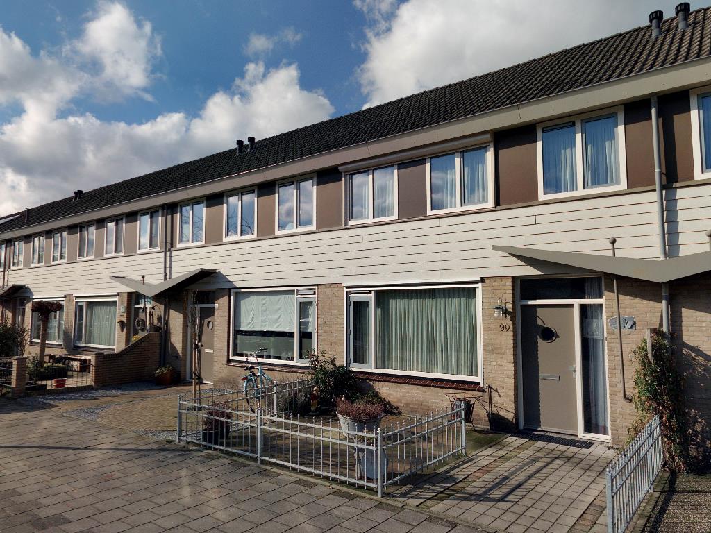 Terraced house for rent: Saxofoonstraat 90, Bitswijk Uden