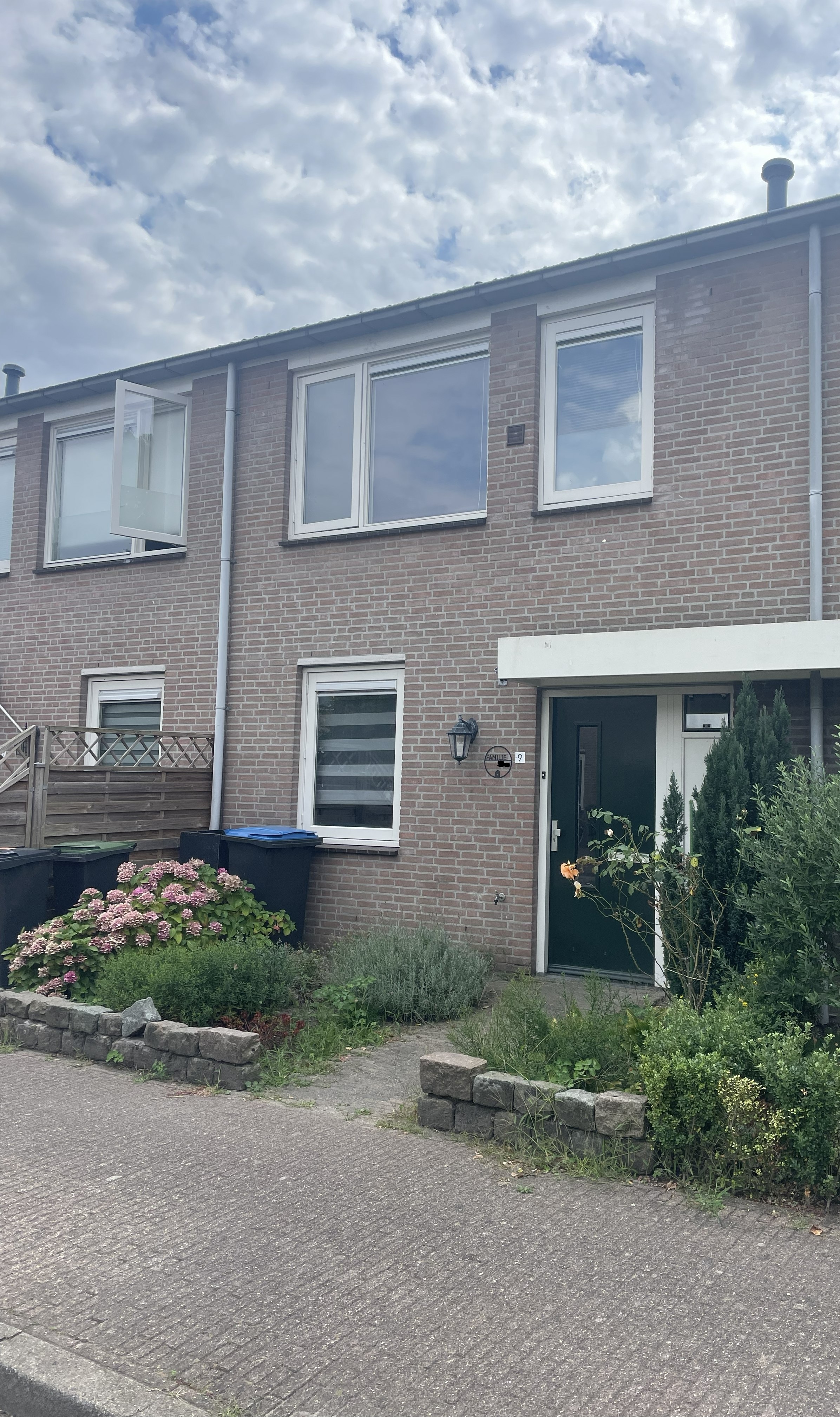 Terraced house for rent: Zevenbladstraat 9, De Vughtse Hoeven Vught